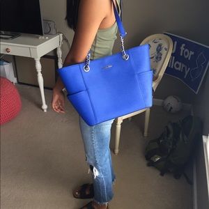 blue calvin klein tote